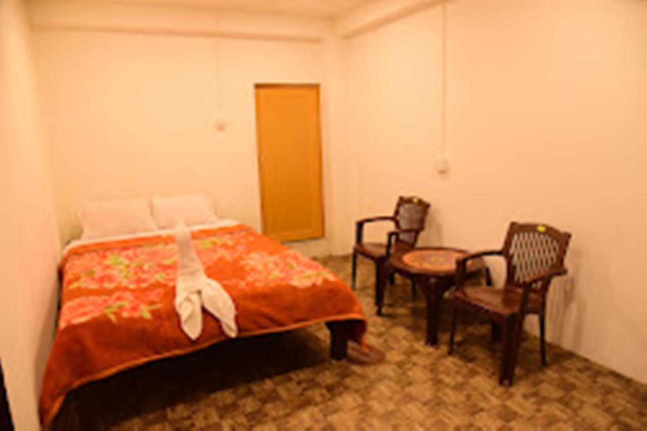 Hotel Paradise Inn Nagaon  外观 照片